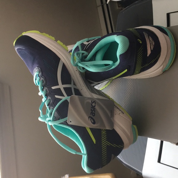 Women’s Asics GT-10005 size 10 sneakers - Picture 1 of 4